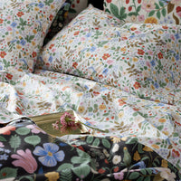 Strawberry Fields Classic Cool Cotton Percale Bed Sheet Set - White Multi, Twin,White Multi
