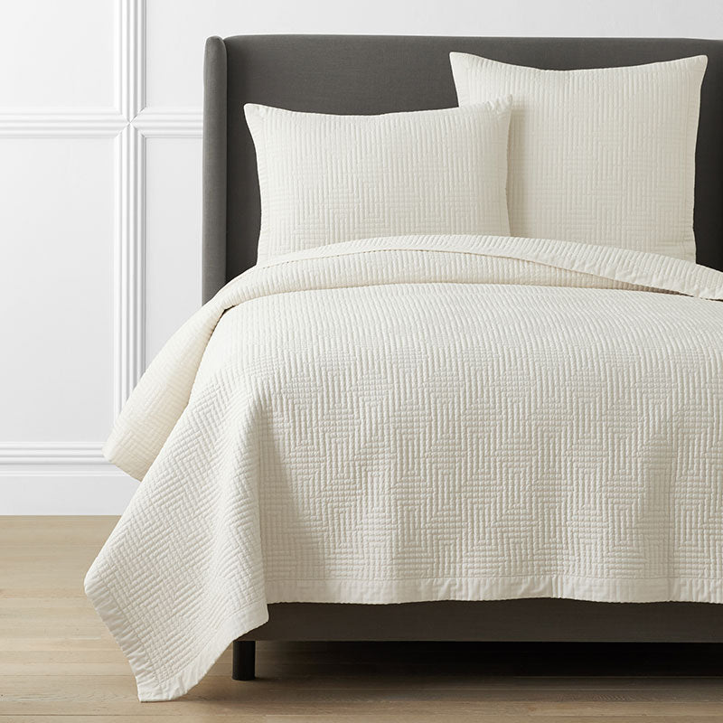 Premium Smooth Cotton Sateen Solid Quilt - Cream, Full/Queen,Cream