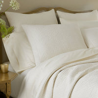 Premium Smooth Cotton Sateen Solid Quilt - Cream, Full/Queen,Cream
