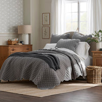 Scallop Quilt - Gray, Full/Queen,Gray