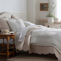 Scallop Quilt - Linen, Full/Queen,Linen