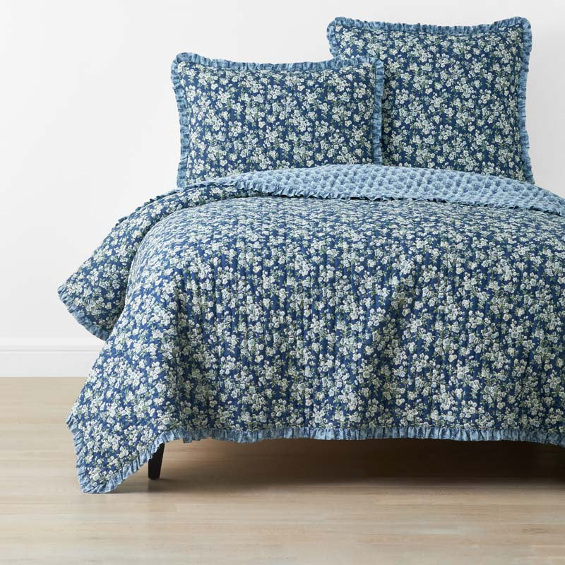 Suhana Reversible Ruffle Quilt - Blue, King/Cal. King,Blue