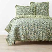 Suhana Reversible Ruffle Quilt - Green, King/Cal. King,Green