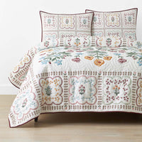 Lottie Quilt - Ivory, King/Cal. King,Ivory