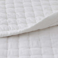 Tufted Stitch Velvet Quilt - White, Full/Queen,White