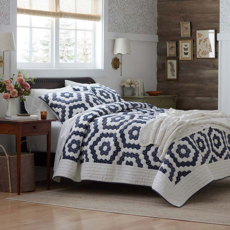 Gwenivere Quilt - Ivory, Twin/Twin XL,Ivory