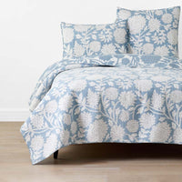 Feliciana Chrysanthemum Reversible Quilt - Blue, Twin/Twin XL,Blue
