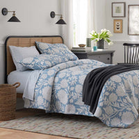 Feliciana Chrysanthemum Reversible Quilt - Blue, Twin/Twin XL,Blue