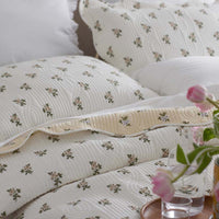 Flower Delight Reversible Quilt - Ivory, Twin/Twin XL,Ivory