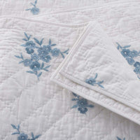 Brinda Floral Quilt - White, Twin/Twin XL,White
