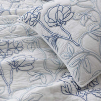 Rashika Garden Quilt - White, Twin/Twin XL,White