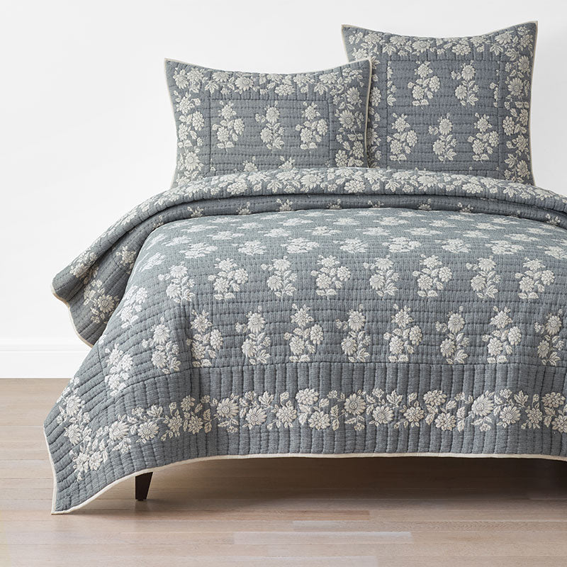Isolde Quilt - Blue, Twin/Twin XL,Blue