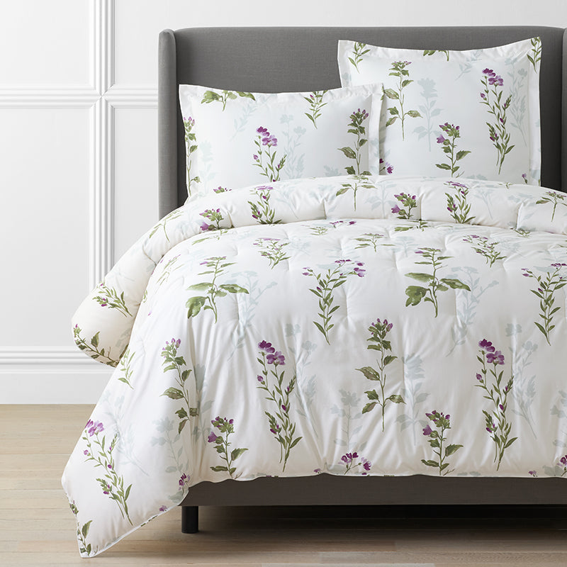 Iris Bloom Premium Smooth Wrinkle-Free Sateen Comforter - Cream Multi, Twin/Twin XL,Cream Multi