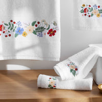 Strawberry Fields Embroidered Bath Towel - White,White