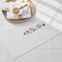 Strawberry Fields Embroidered Bath Towel - White,White