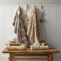 Leaf Bath Towel - Beige,Beige