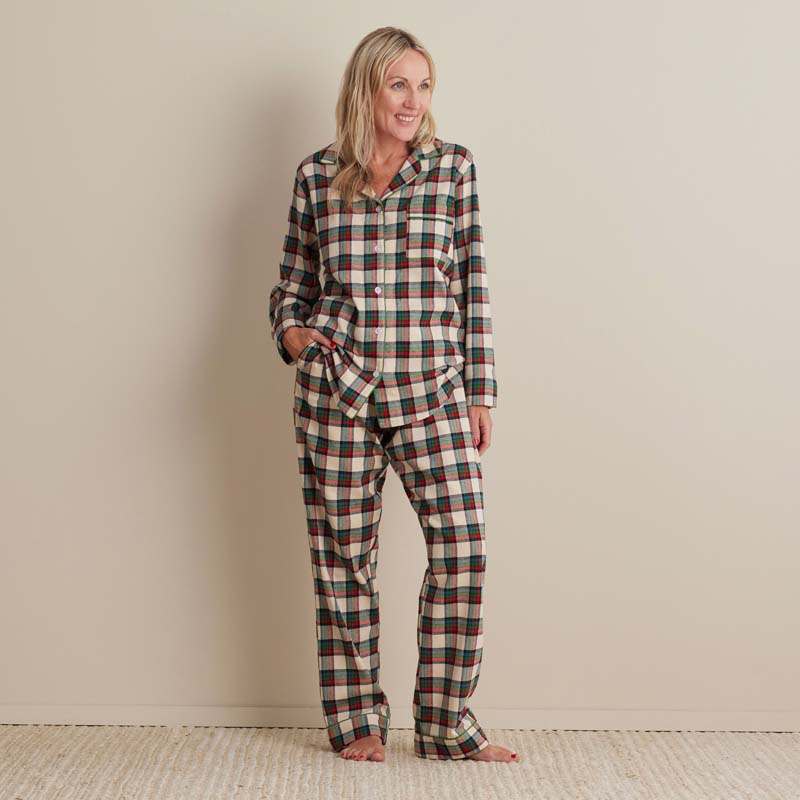 Family Flannel Women's Button-Down Pajama Set - Idyllwild, XXXL,Idyllwild
