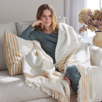 Belinha Throw - Gold,Gold