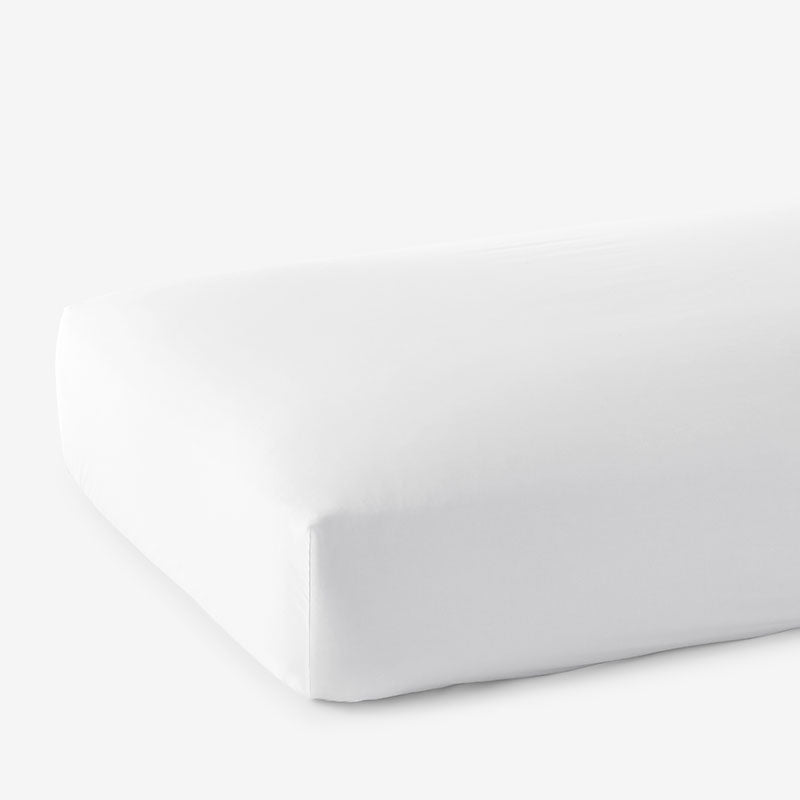 Premium Smooth Supima® Cotton Wrinkle-Free Sateen Fitted Bed Sheet - White, Deep Pocket Queen,White
